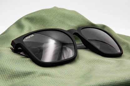 FLYTE - ECLIPSE Black Frame (Non-polarised)