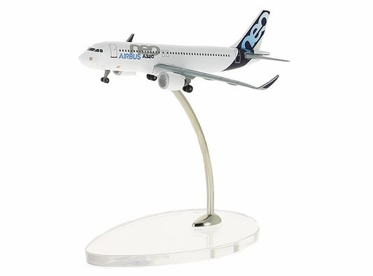 Airbus A320neo 1:400 scale model